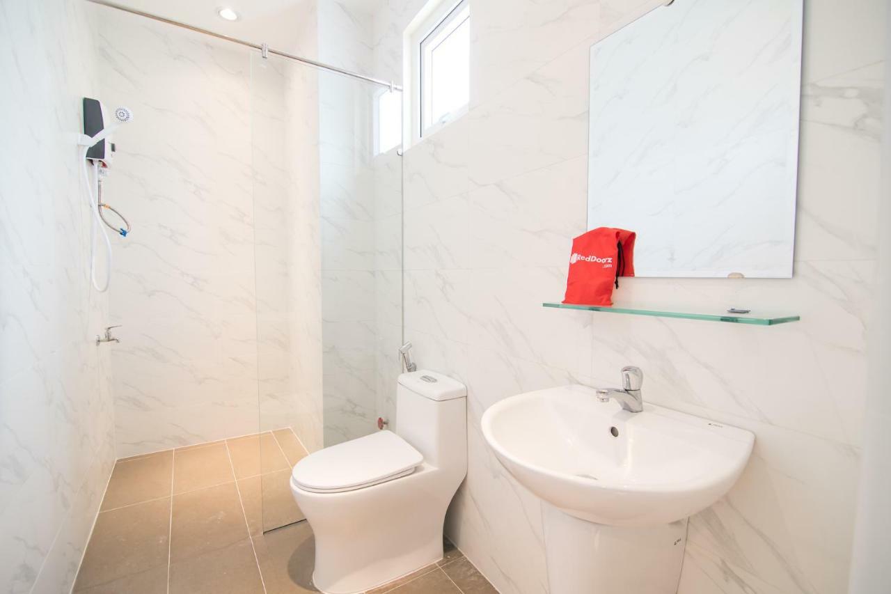 Hotel Reddoorz Near Xo Viet Nghe Tinh Street Ciudad Ho Chi Minh  Exterior foto